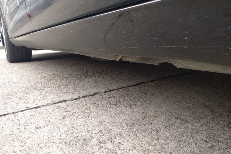 Used Volkswagen FAW-Volkswagen CC 2015 1.8TSI Prestige Model Left Side Sill