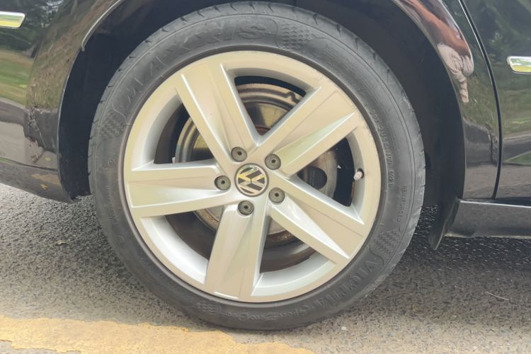 Used Volkswagen FAW-Volkswagen CC 2015 1.8TSI Prestige Model Right Rear Wheel Hub