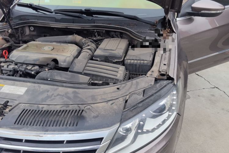 Used Volkswagen FAW-Volkswagen CC 2015 1.8TSI Luxury Model Engine Bay Left