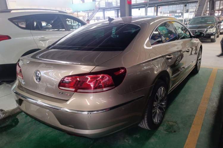 Used Volkswagen FAW-Volkswagen CC 2015 2.0 TSI Ultimate Model Exterior 6
