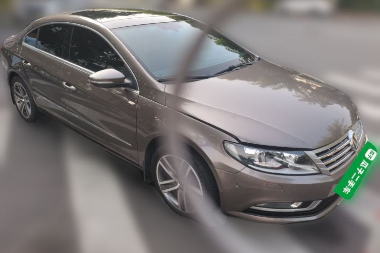 Used Volkswagen FAW-Volkswagen CC 2015 1.8TSI Luxury Model Front Right 45 Deg