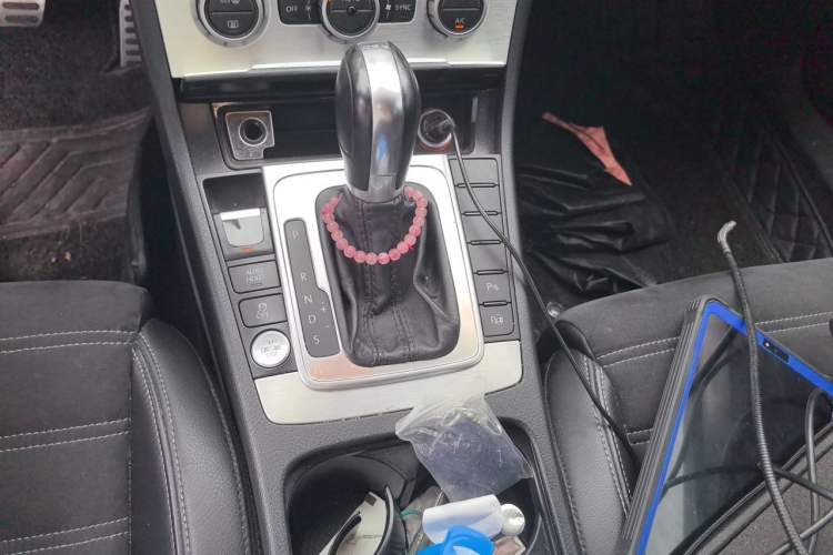 Used Volkswagen FAW-Volkswagen CC 2015 1.8TSI Luxury Model Gear Lever