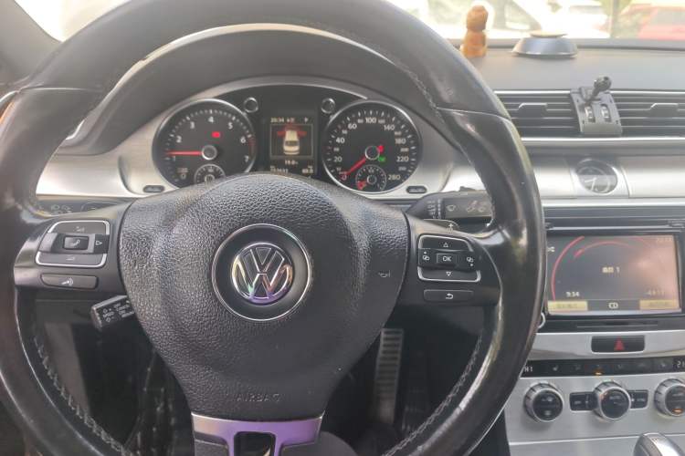 Used Volkswagen FAW-Volkswagen CC 2015 2.0 TSI Luxury Model Instrument Cluster
