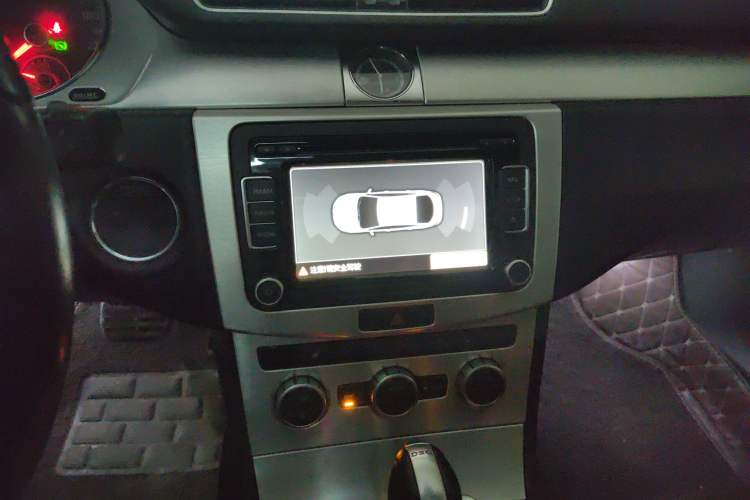 Used Volkswagen FAW-Volkswagen CC 2015 1.8TSI Luxury Model Audio And AC Panel