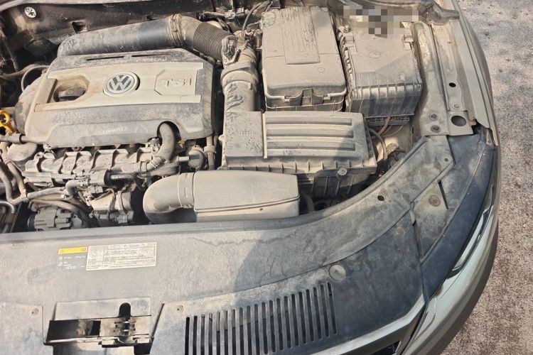Used Volkswagen FAW-Volkswagen CC 2015 2.0 TSI Ultimate Model Engine Bay Left