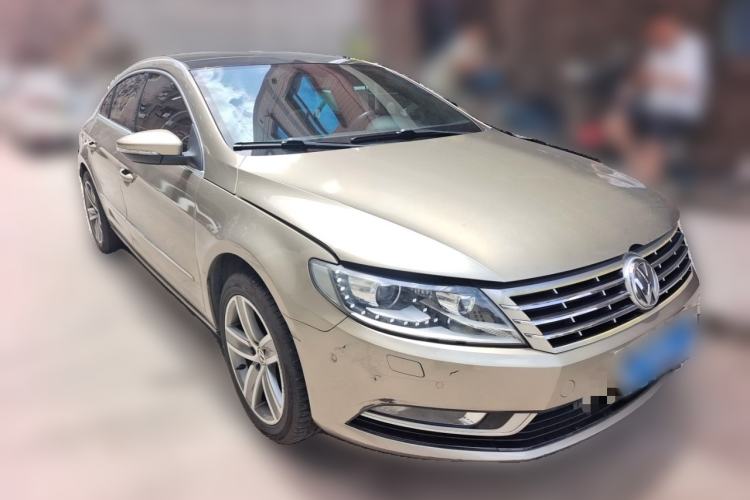 Used Volkswagen FAW-Volkswagen CC 2015 2.0 TSI Luxury Model Front Right 45 Deg
