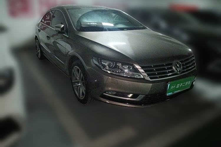 Used Volkswagen FAW-Volkswagen CC 2015 1.8TSI Luxury Model Front Right 45 Deg
