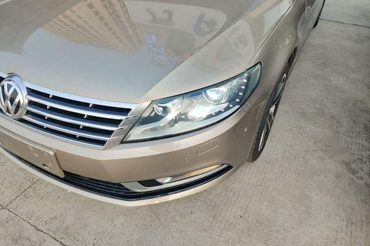 Used Volkswagen FAW-Volkswagen CC 2015 1.8TSI Luxury Model Left Front Headlight