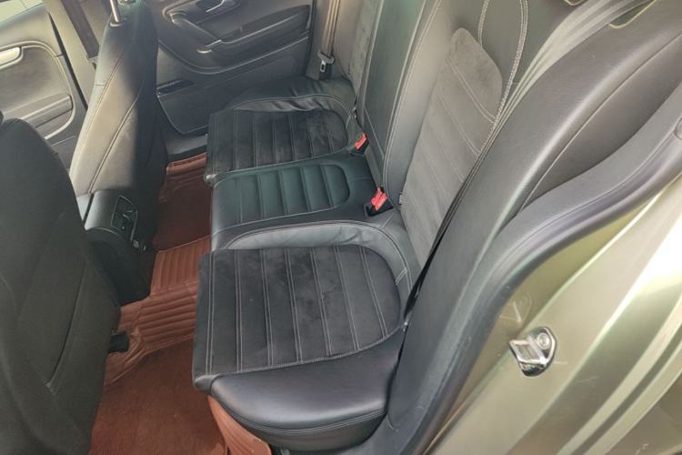 Used Volkswagen FAW-Volkswagen CC 2015 1.8TSI Luxury Model Left Rear Seat