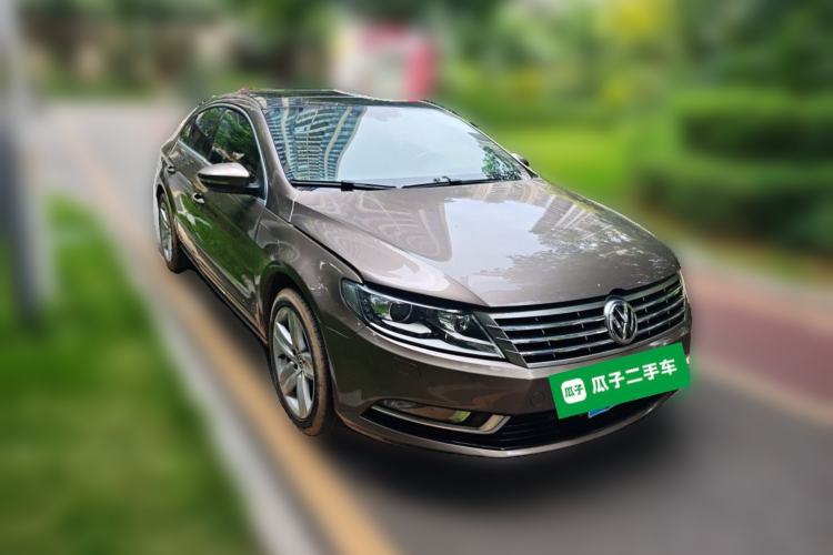Used Volkswagen FAW-Volkswagen CC 2015 1.8TSI Luxury Model Front Right 45 Deg