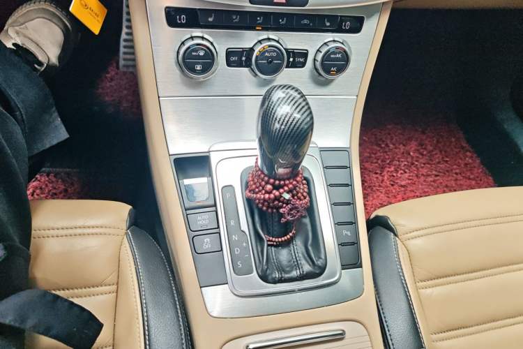 Used Volkswagen FAW-Volkswagen CC 2015 1.8TSI Luxury Model Gear Lever