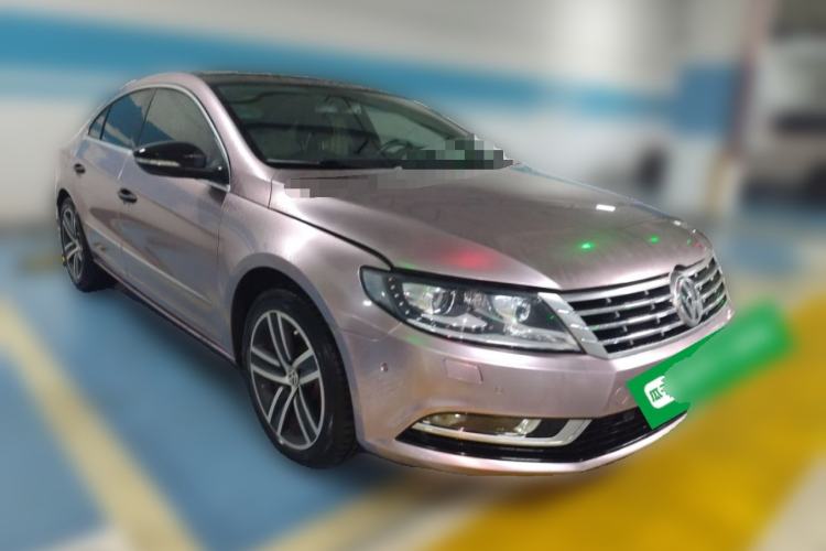 Used Volkswagen FAW-Volkswagen CC 2015 1.8TSI Luxury Model Front Right 45 Deg