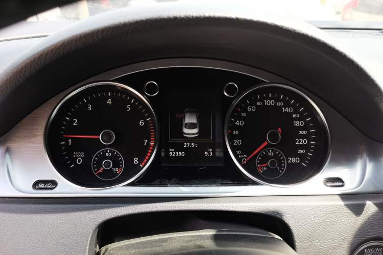 Used Volkswagen FAW-Volkswagen CC 2015 1.8TSI Luxury Model Instrument Cluster