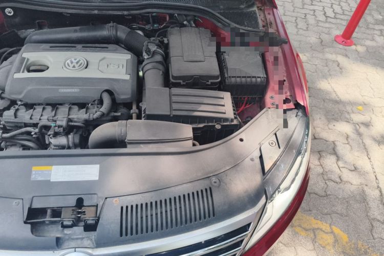 Used Volkswagen FAW-Volkswagen CC 2015 1.8TSI Luxury Model Engine Bay Left