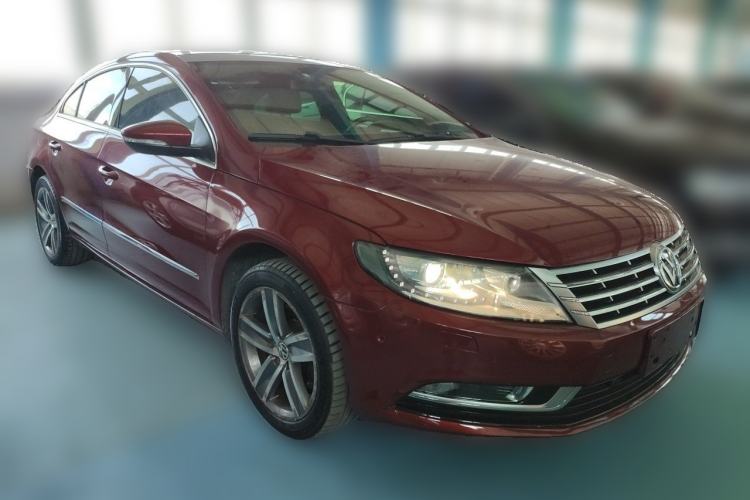 Used Volkswagen FAW-Volkswagen CC 2015 2.0 TSI Luxury Model Front Right 45 Deg