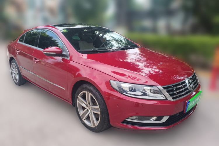 Used Volkswagen FAW-Volkswagen CC 2015 1.8TSI Luxury Model Front Right 45 Deg
