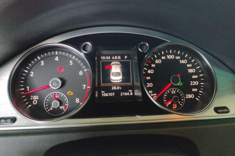Used Volkswagen FAW-Volkswagen CC 2015 2.0 TSI Luxury Model Instrument Cluster