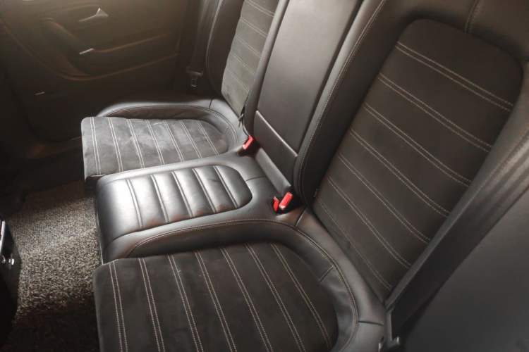Used Volkswagen FAW-Volkswagen CC 2015 1.8TSI Luxury Model Left Rear Seat