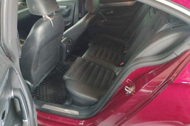 Used Volkswagen FAW-Volkswagen CC 2015 2.0 TSI Luxury Model Left Rear Seat