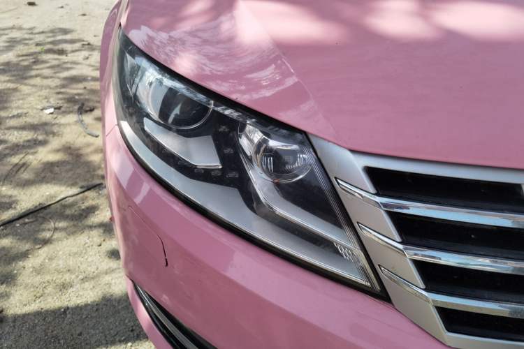 Used Volkswagen FAW-Volkswagen CC 2015 1.8TSI Luxury Model Right Front Headlight