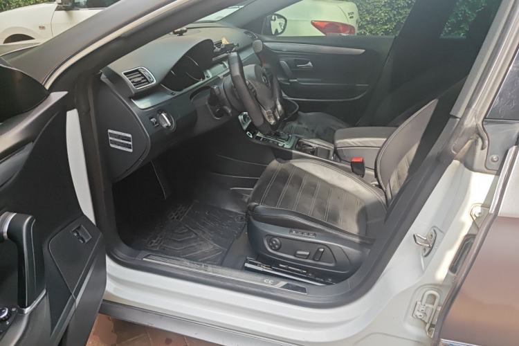 Used Volkswagen FAW-Volkswagen CC 2015 2.0 TSI Luxury Model Driver Seat