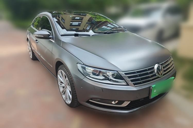 Used Volkswagen FAW-Volkswagen CC 2015 2.0 TSI Luxury Model Front Right 45 Deg