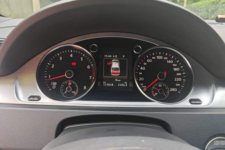 Used Volkswagen FAW-Volkswagen CC 2015 2.0 TSI Luxury Model Instrument Cluster