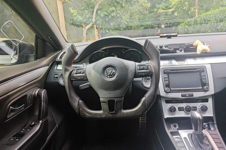 Used Volkswagen FAW-Volkswagen CC 2015 2.0 TSI Luxury Model Steering Wheel