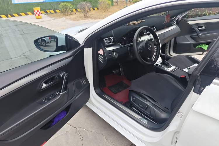 Used Volkswagen FAW-Volkswagen CC 2015 1.8TSI Luxury Model Driver Seat