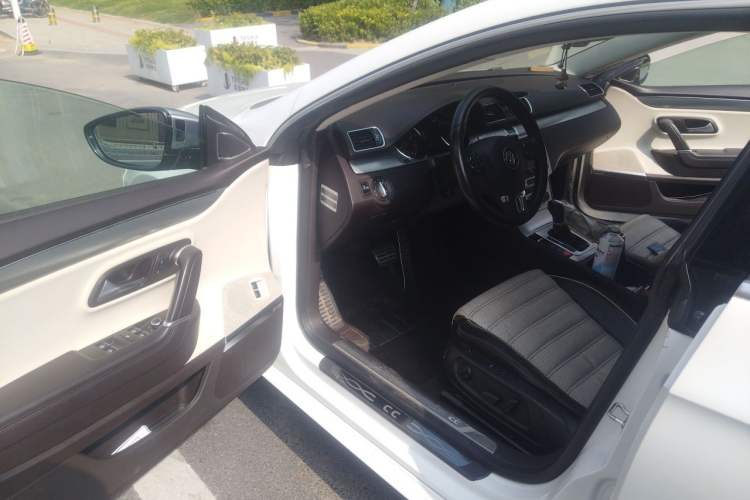 Used Volkswagen FAW-Volkswagen CC 2015 3.0 FSI V6 Driver Seat