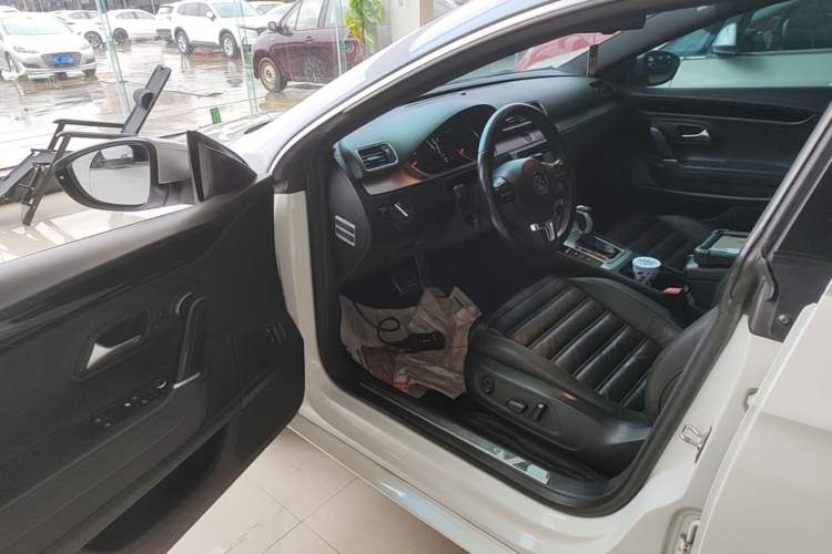Used Volkswagen FAW-Volkswagen CC 2015 1.8TSI Prestige Model Driver Seat