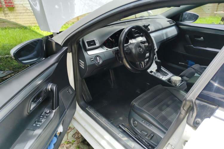 Used Volkswagen FAW-Volkswagen CC 2015 1.8TSI Luxury Model Driver Seat