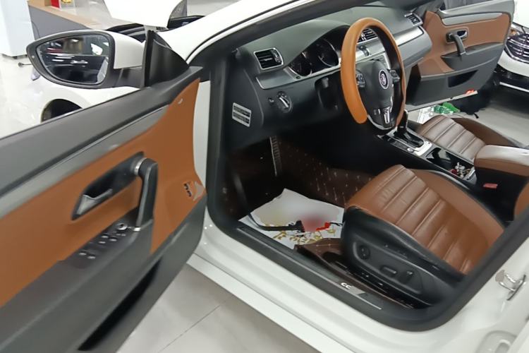 Used Volkswagen FAW-Volkswagen CC 2015 1.8TSI Luxury Model Driver Seat