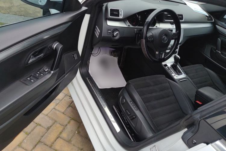 Used Volkswagen FAW-Volkswagen CC 2015 1.8TSI Luxury Model Driver Seat