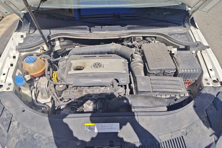 Used Volkswagen FAW-Volkswagen CC 2015 2.0 TSI Luxury Model Engine Bay