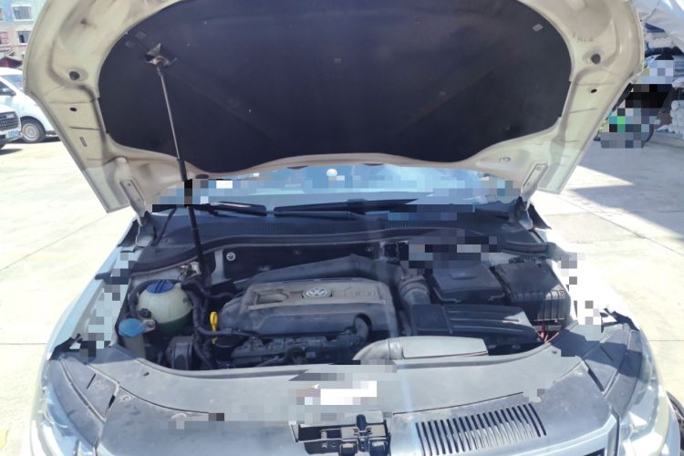 Used Volkswagen FAW-Volkswagen CC 2015 2.0 TSI Ultimate Model Engine Bay