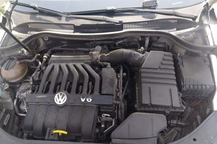 Used Volkswagen FAW-Volkswagen CC 2015 3.0 FSI V6 Engine Bay Left