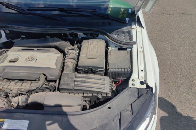 Used Volkswagen FAW-Volkswagen CC 2015 1.8TSI Prestige Model Engine Bay Left