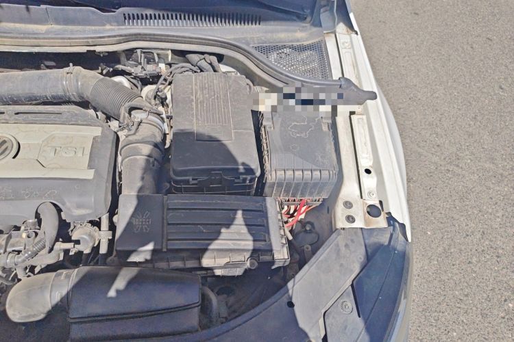 Used Volkswagen FAW-Volkswagen CC 2015 2.0 TSI Luxury Model Engine Bay Left