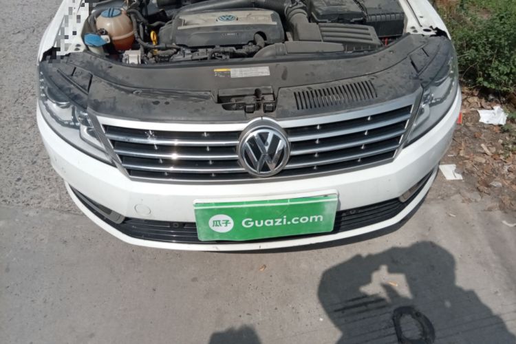 Used Volkswagen FAW-Volkswagen CC 2015 2.0 TSI Luxury Model Engine Bay
