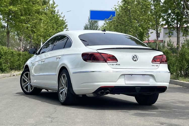 Used Volkswagen FAW-Volkswagen CC 2015 2.0 TSI Luxury Model Exterior 3