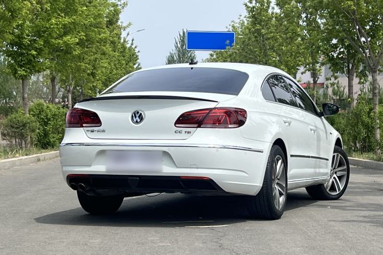 Used Volkswagen FAW-Volkswagen CC 2015 2.0 TSI Luxury Model Exterior 4