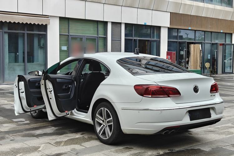 Used Volkswagen FAW-Volkswagen CC 2015 1.8TSI Luxury Model Exterior 4
