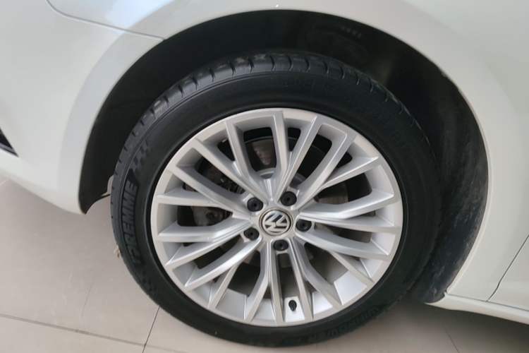 Used Volkswagen FAW-Volkswagen CC 2015 1.8TSI Prestige Model Exterior 4