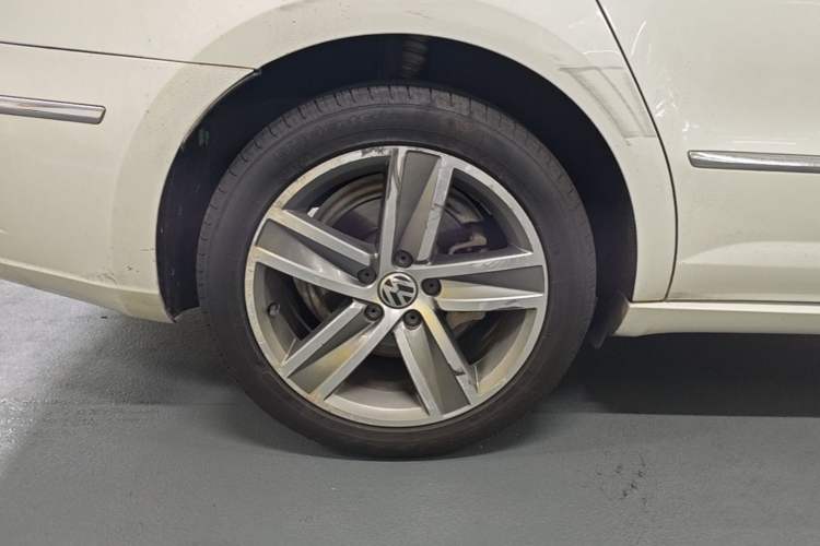 Used Volkswagen FAW-Volkswagen CC 2015 1.8TSI Luxury Model Exterior 5