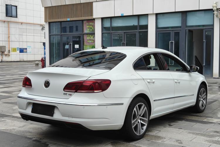 Used Volkswagen FAW-Volkswagen CC 2015 1.8TSI Luxury Model Exterior 6