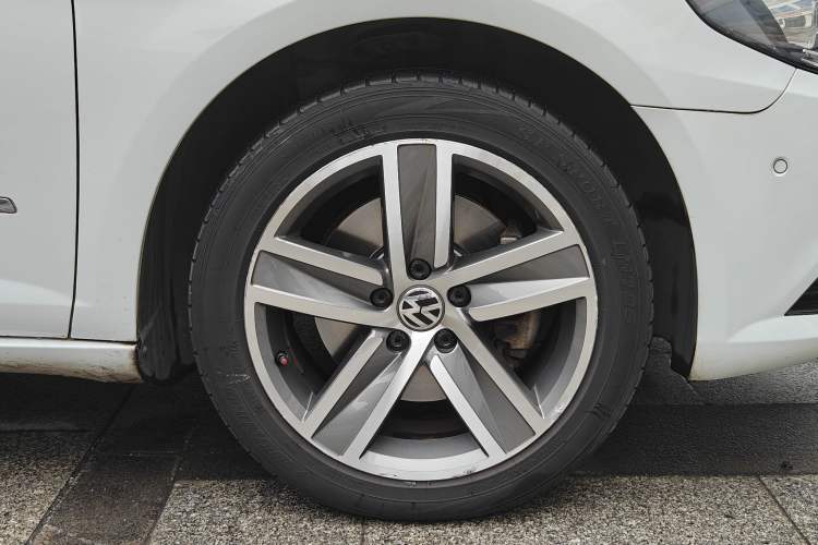 Used Volkswagen FAW-Volkswagen CC 2015 1.8TSI Luxury Model Exterior 7