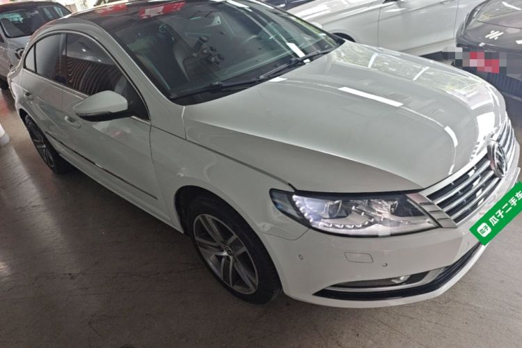 Used Volkswagen FAW-Volkswagen CC 2015 2.0 TSI Luxury Model Front Right 45 Deg