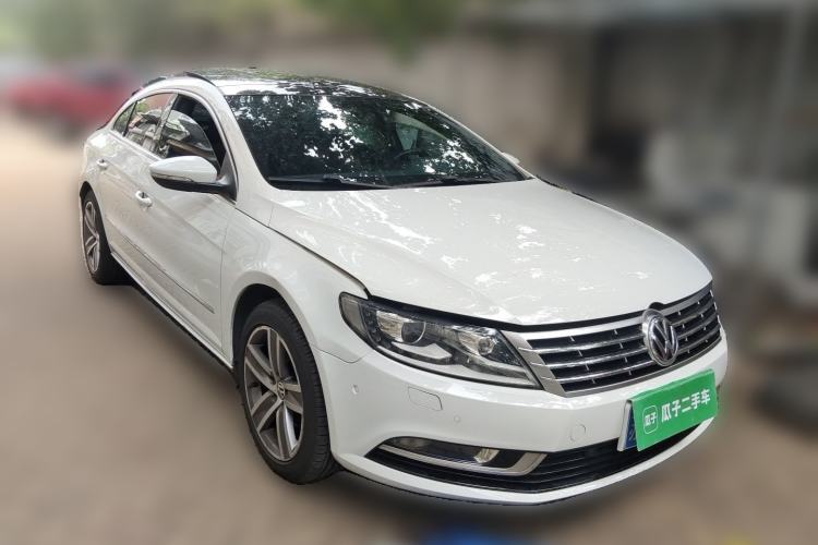 Used Volkswagen FAW-Volkswagen CC 2015 1.8TSI Luxury Model Front Right 45 Deg