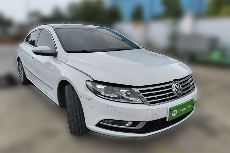 Used Volkswagen FAW-Volkswagen CC 2015 2.0 TSI Luxury Model Front Right 45 Deg